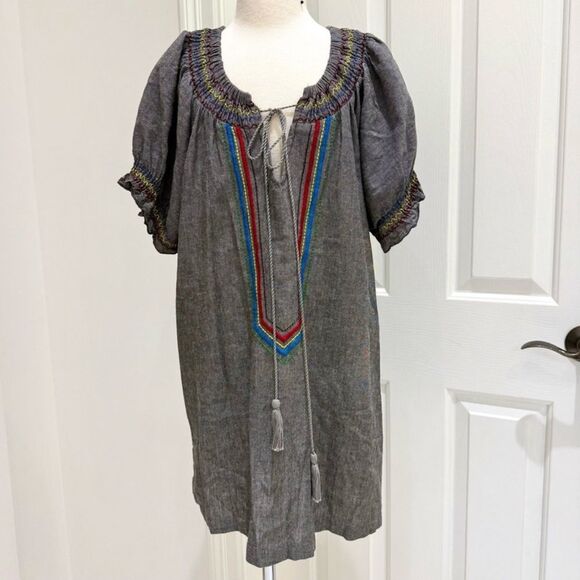 Flutterbye Gray Embroidered 100% cotton Tunic Top Size Large - Picture 2 of 7